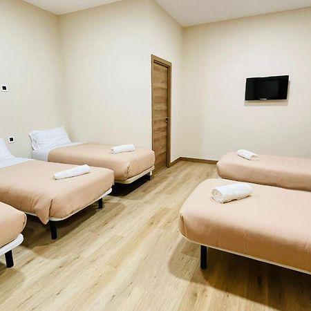 Optimus Comfort Campoamor 101 Valencia Exterior photo
