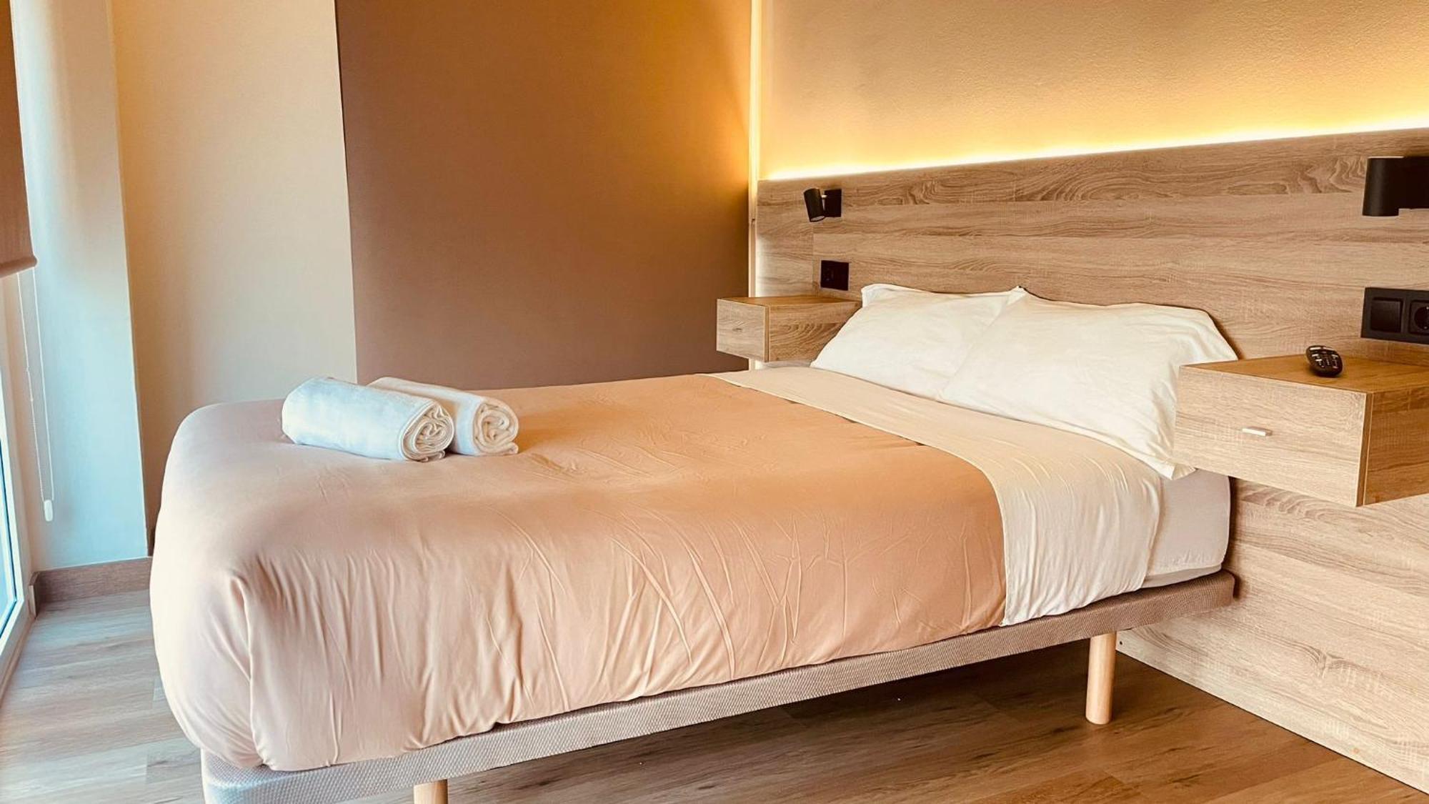 Optimus Comfort Campoamor 101 Valencia Exterior photo