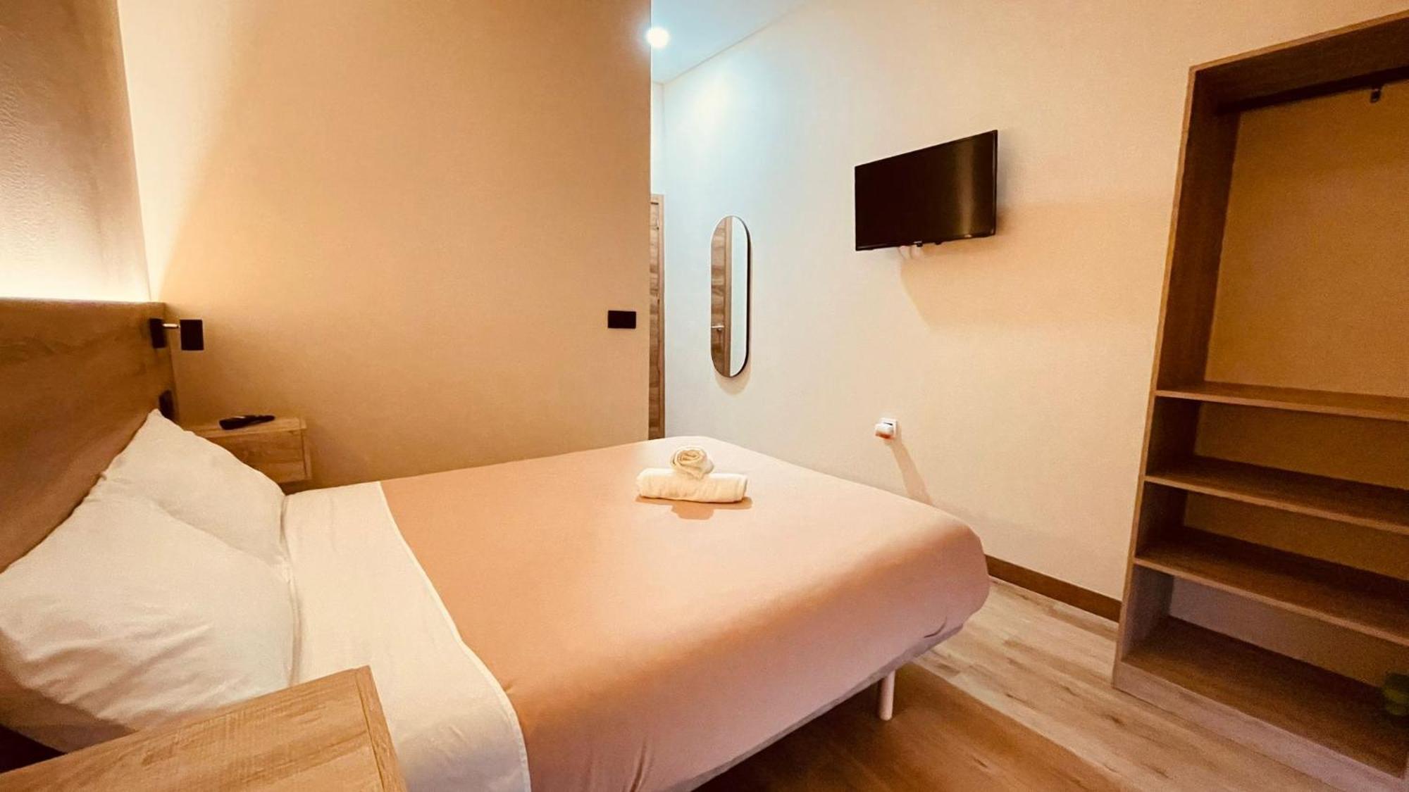 Optimus Comfort Campoamor 101 Valencia Exterior photo