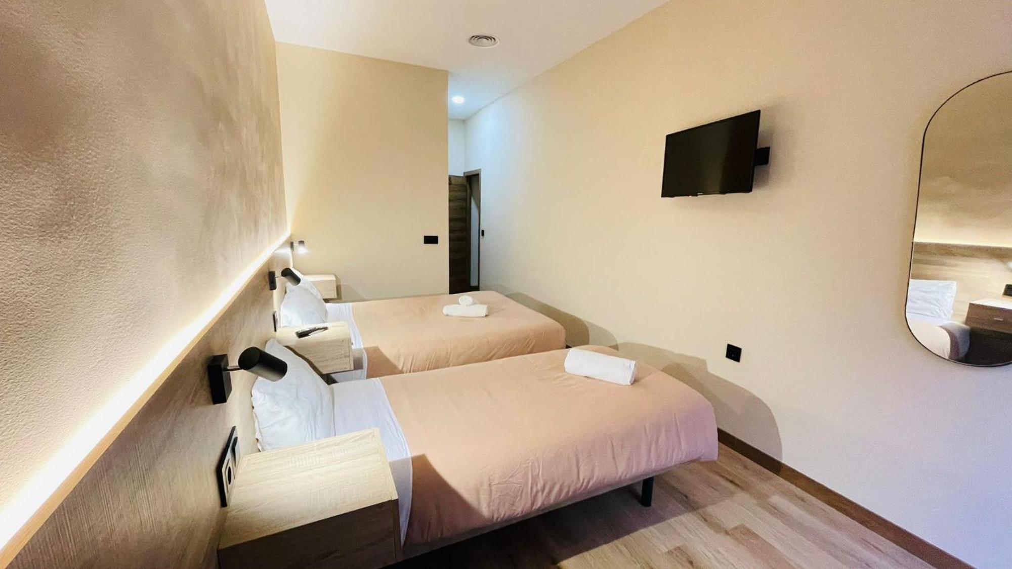 Optimus Comfort Campoamor 101 Valencia Exterior photo
