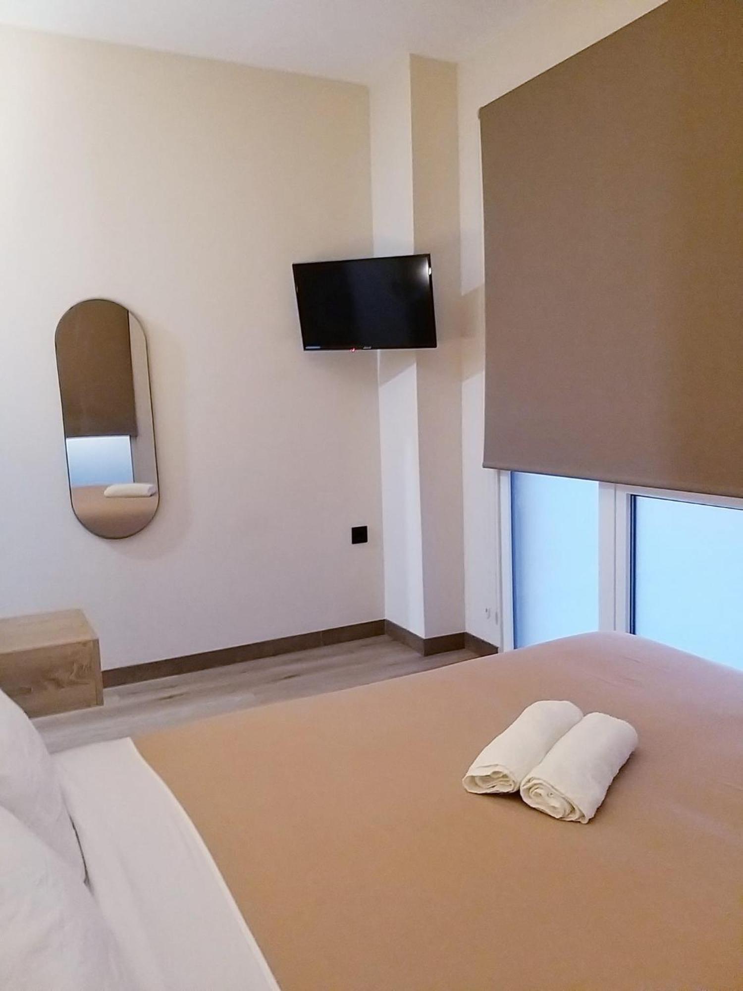 Optimus Comfort Campoamor 101 Valencia Exterior photo