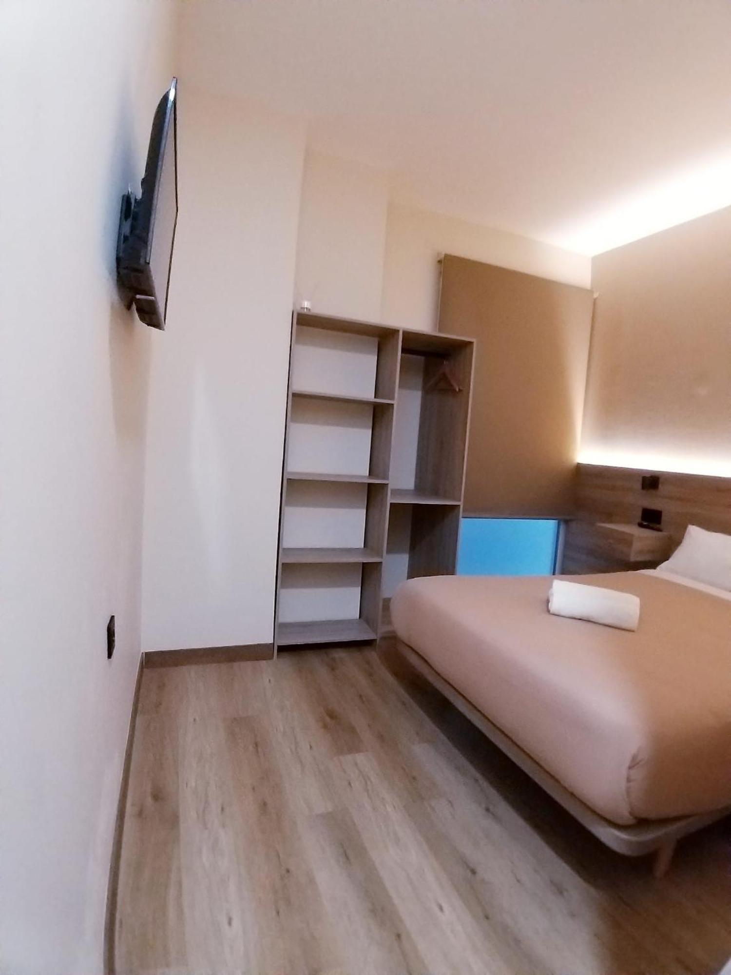 Optimus Comfort Campoamor 101 Valencia Exterior photo