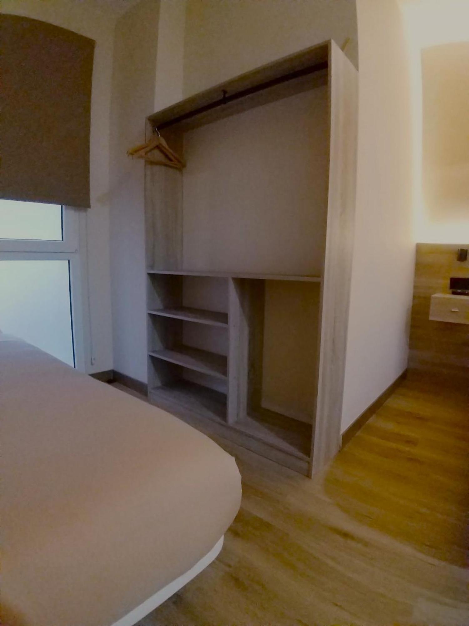 Optimus Comfort Campoamor 101 Valencia Exterior photo