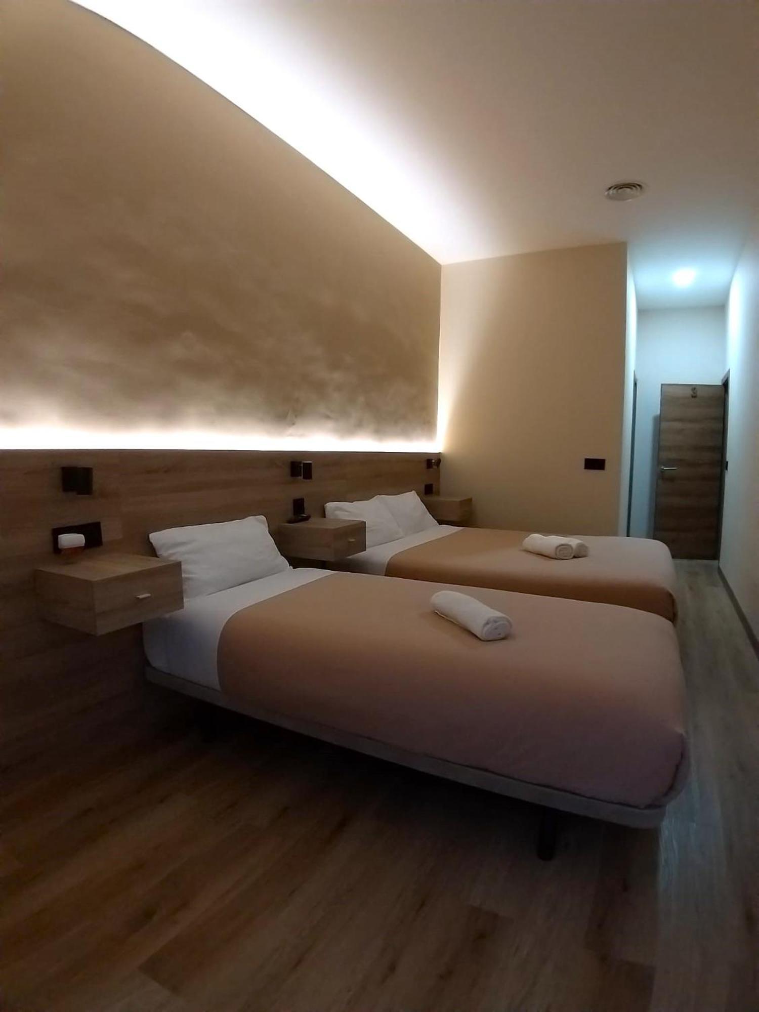 Optimus Comfort Campoamor 101 Valencia Exterior photo