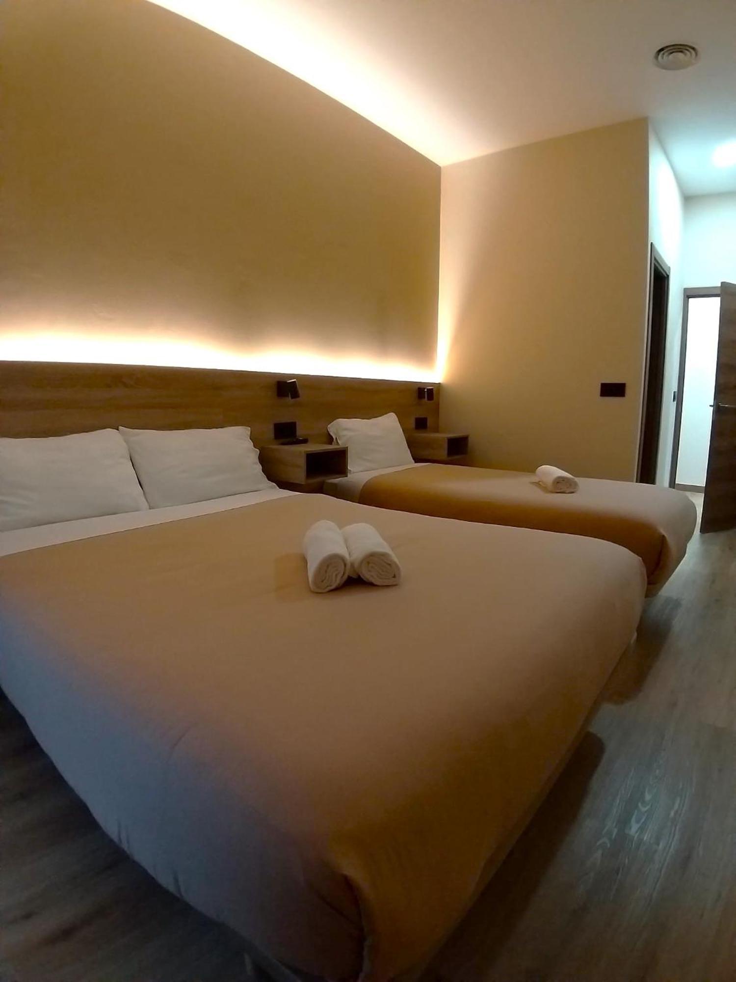Optimus Comfort Campoamor 101 Valencia Exterior photo